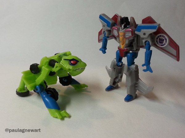 Robots In Disguise Combiner Force Legion Class   In Hand Photos Of Springload & Starscream  (7 of 8)